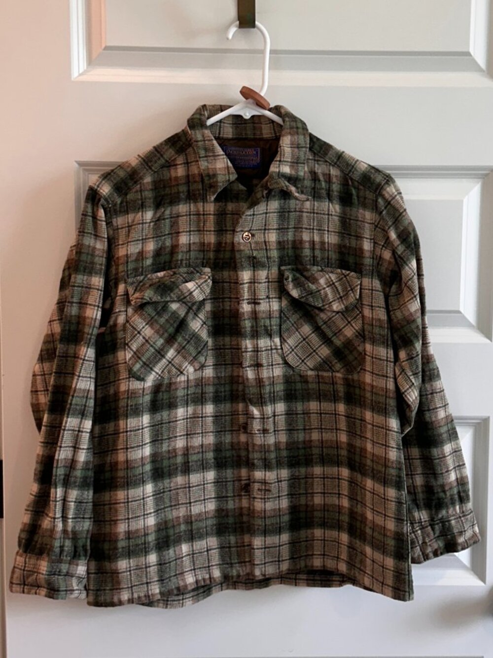 Pendleton Vintage 100% Virgin Wool Plaid Shirt Green, Brown, Cream size M